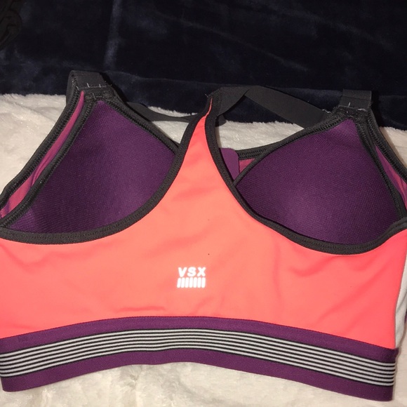 Sports bra - Picture 2 of 2